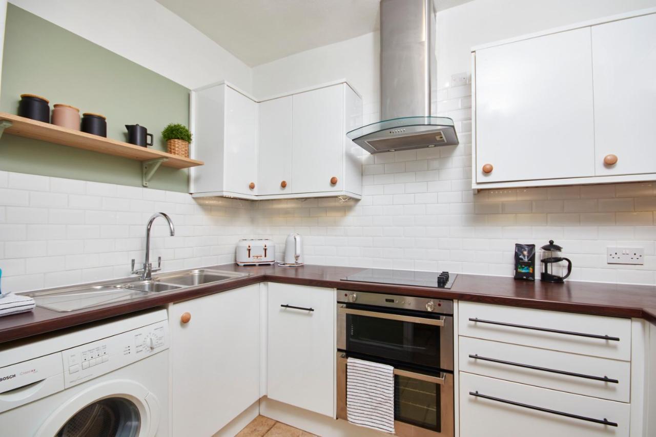 Wonderful Apartment In Bath With Garden - Sleeps 8 외부 사진
