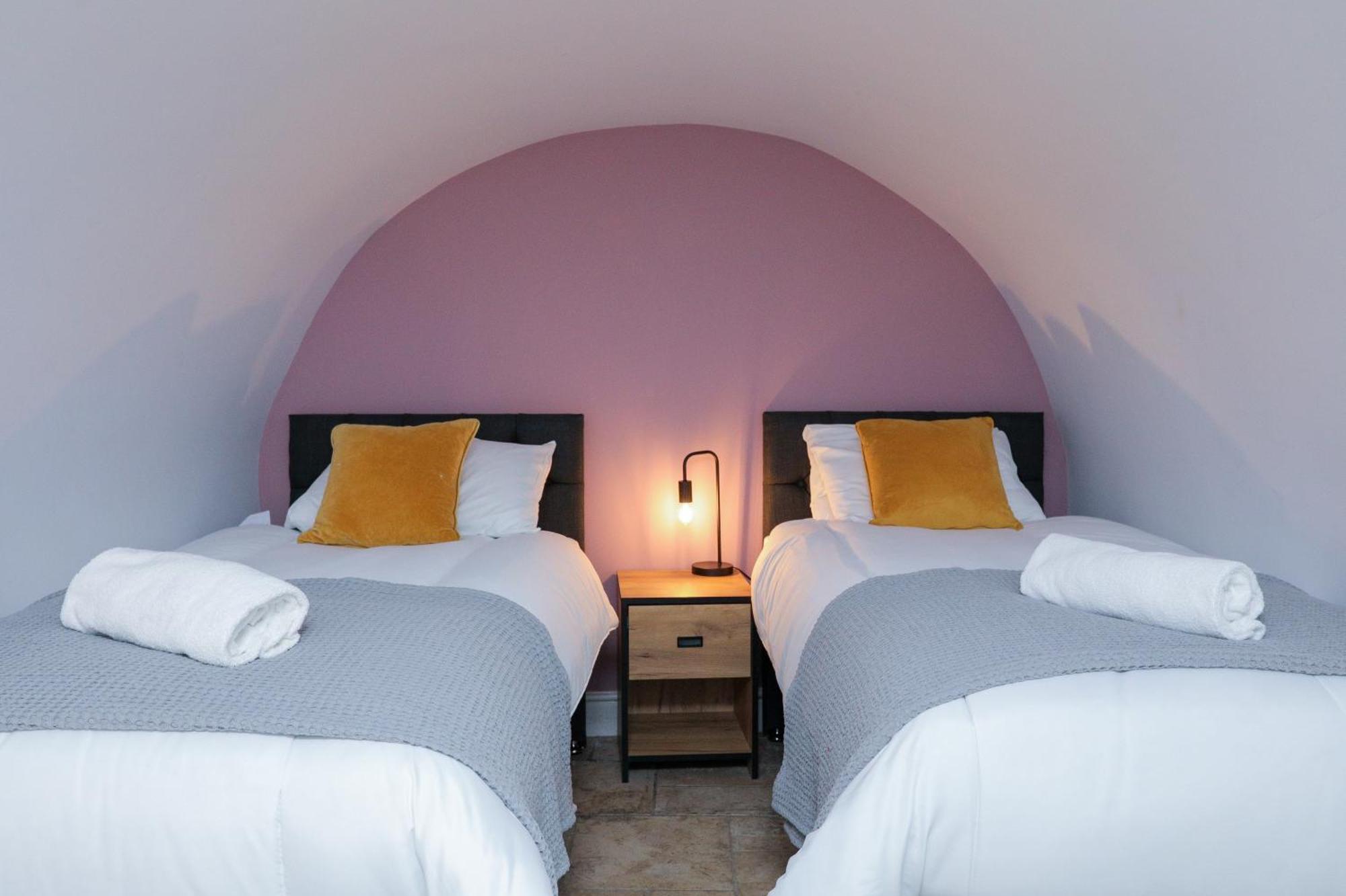Wonderful Apartment In Bath With Garden - Sleeps 8 외부 사진