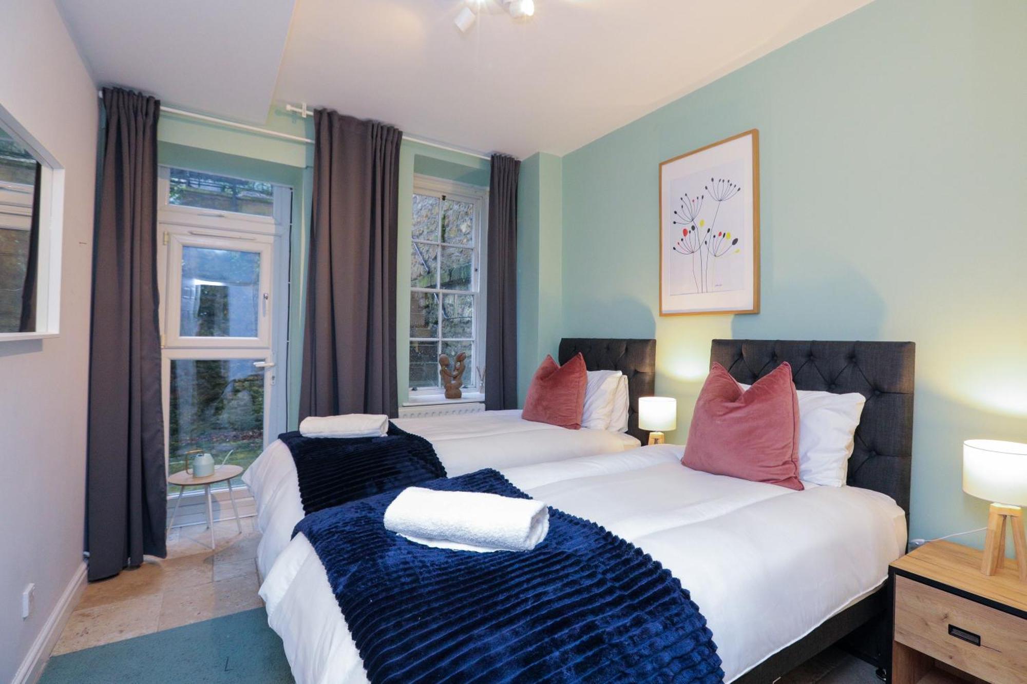 Wonderful Apartment In Bath With Garden - Sleeps 8 외부 사진