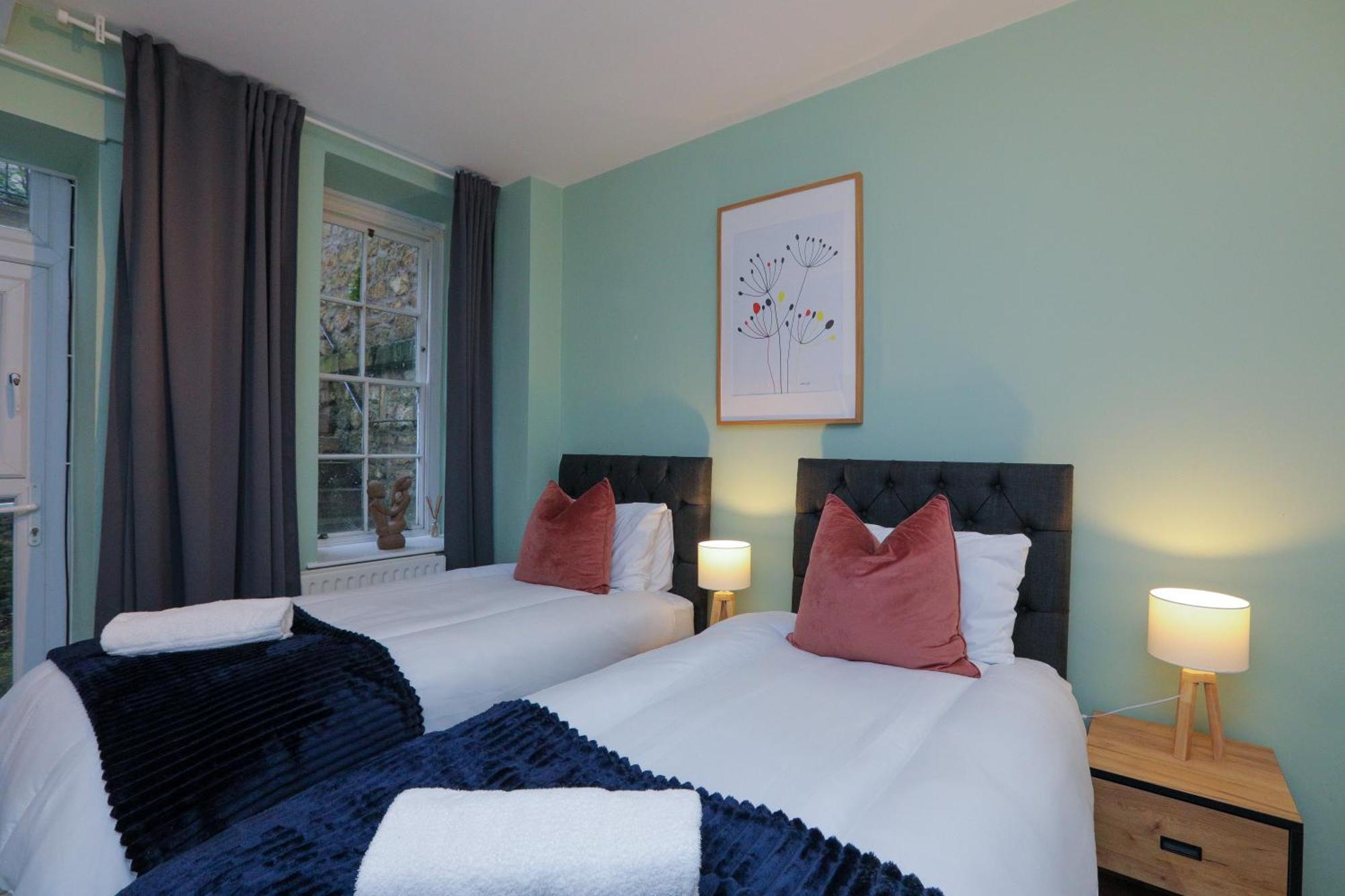 Wonderful Apartment In Bath With Garden - Sleeps 8 외부 사진