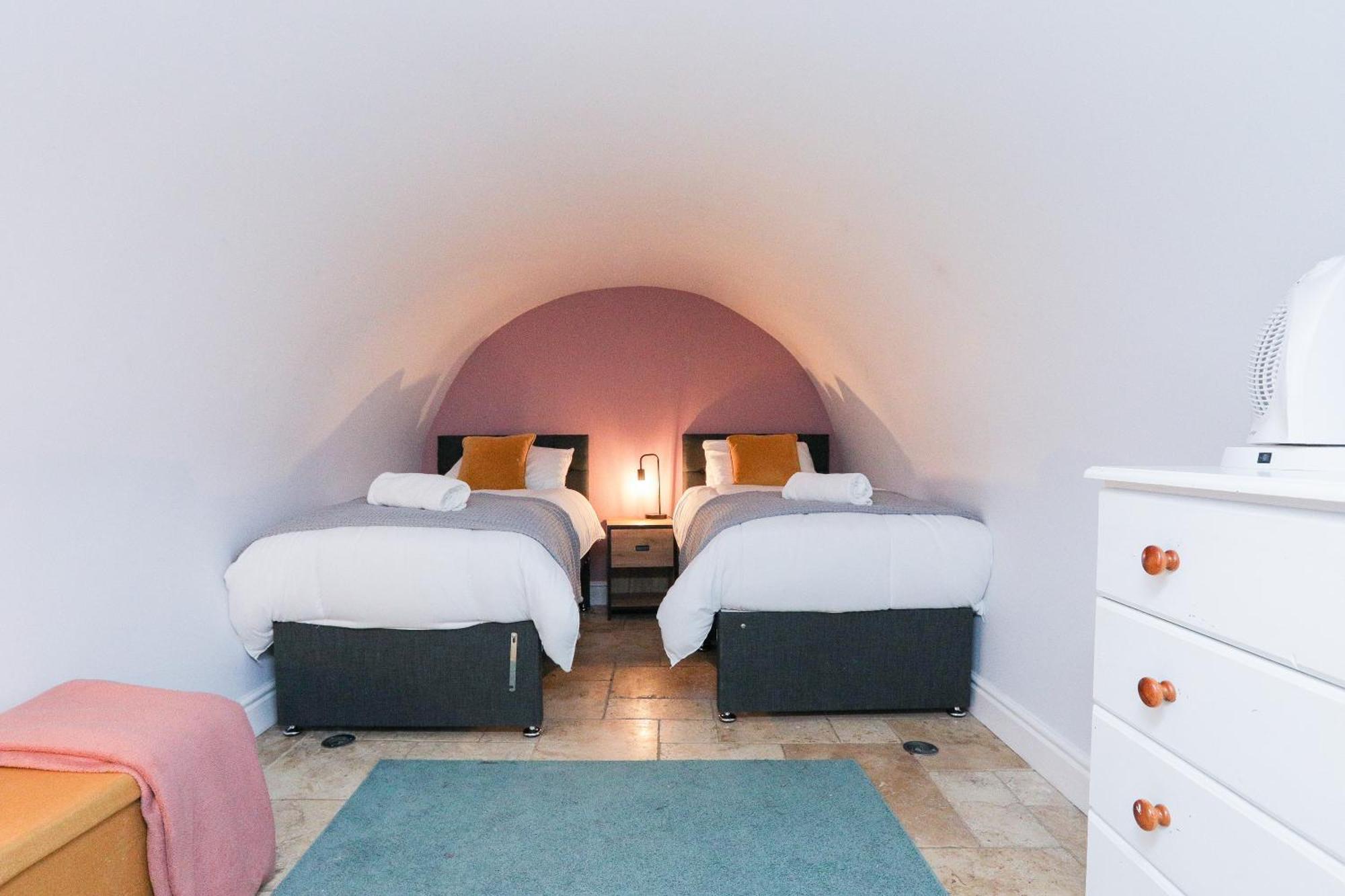 Wonderful Apartment In Bath With Garden - Sleeps 8 외부 사진